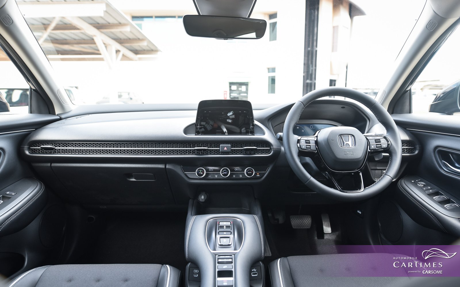 Honda ZR-V 2.0 e:HEV photo 7
